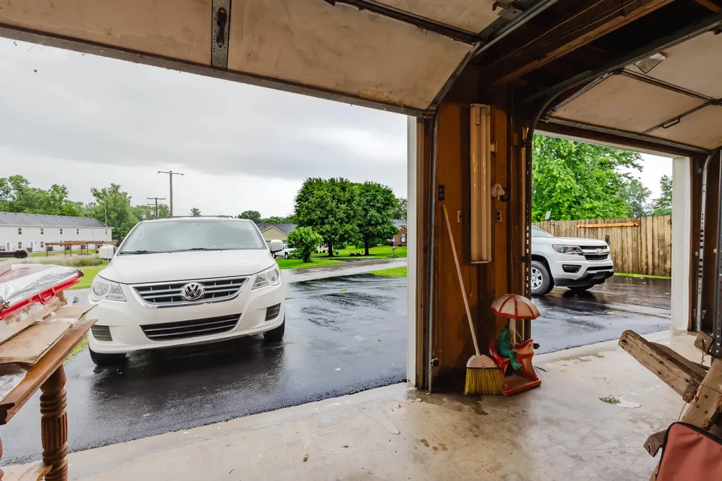 401 Haddix Street Harrodsburg KY 40330