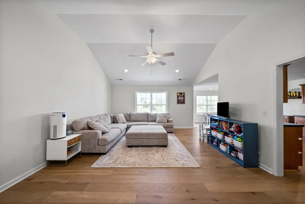 107 Lurlington Court Hopkinsville KY 42240