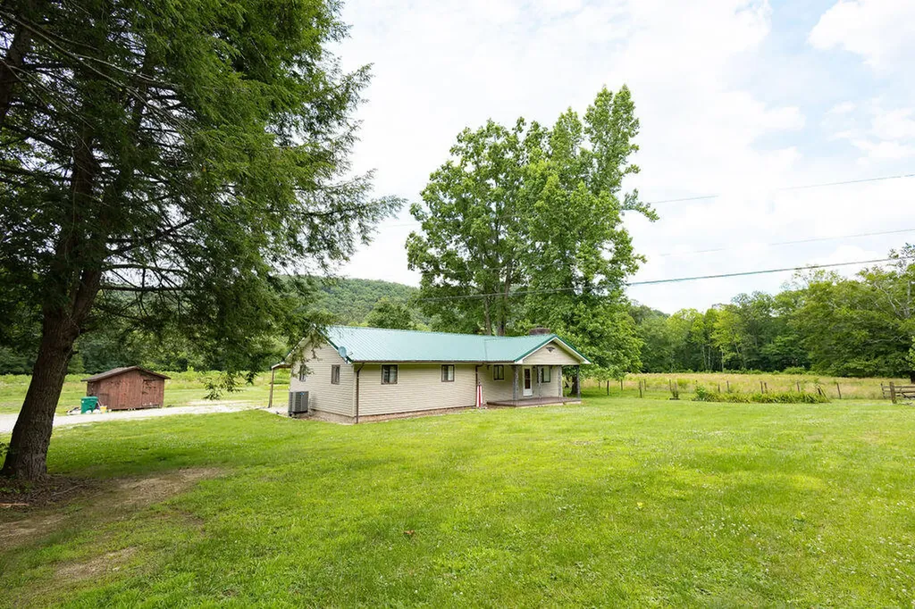 9940 Cranston Road Morehead KY 40351