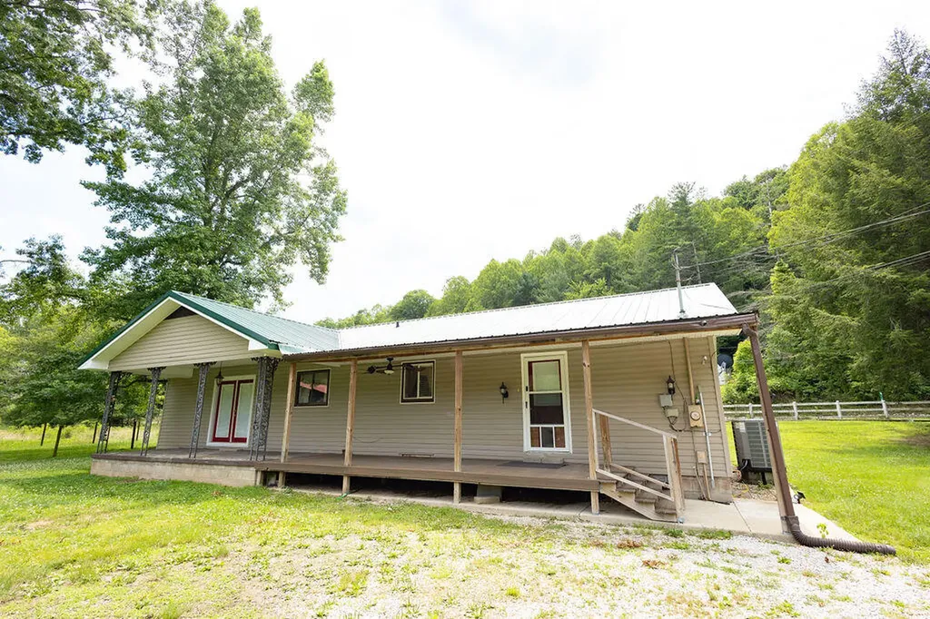 9940 Cranston Road Morehead KY 40351