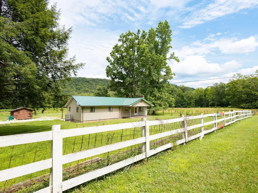 9940 Cranston Road Morehead KY 40351