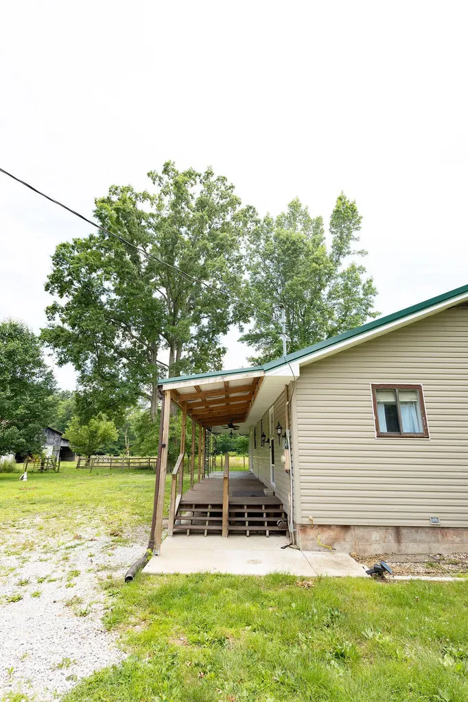 9940 Cranston Road Morehead KY 40351