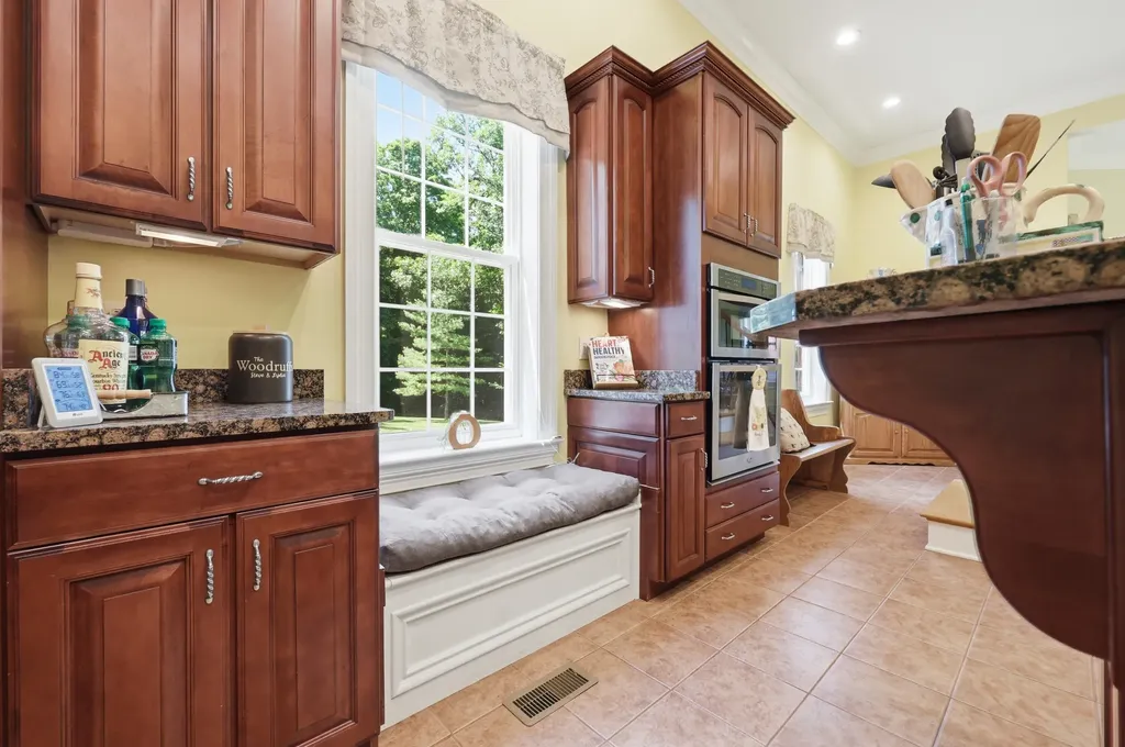 1725 Onan Bend Road Frankfort KY 40601