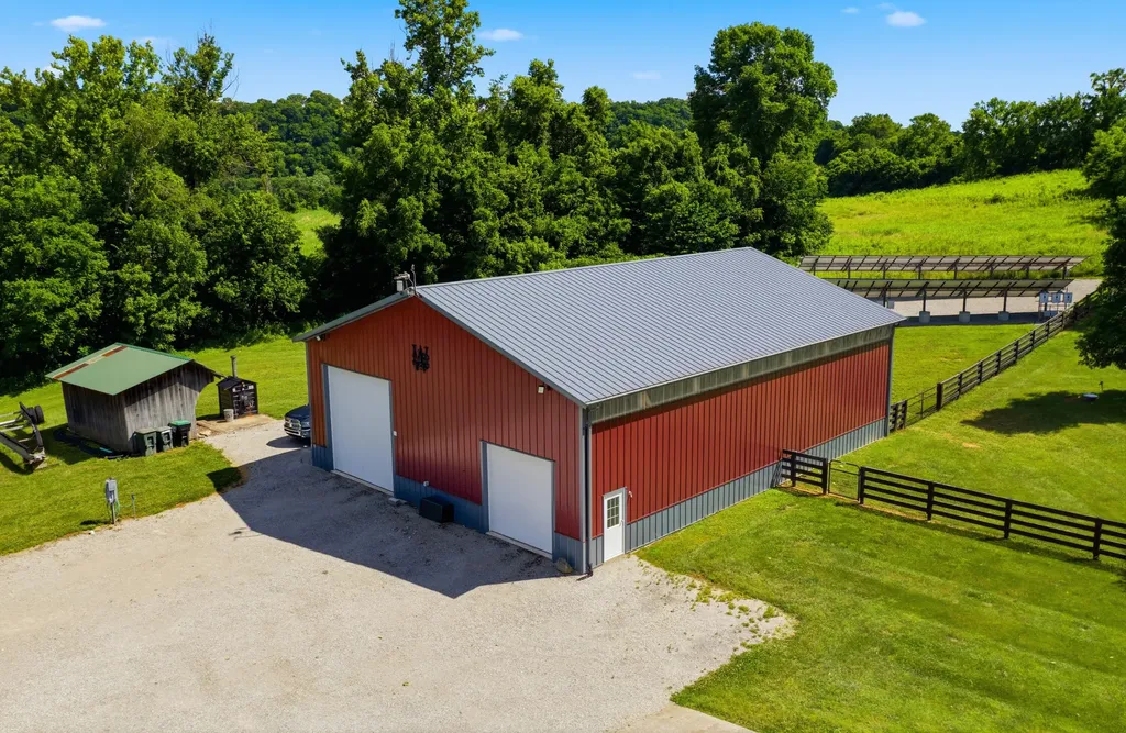 1725 Onan Bend Road Frankfort KY 40601