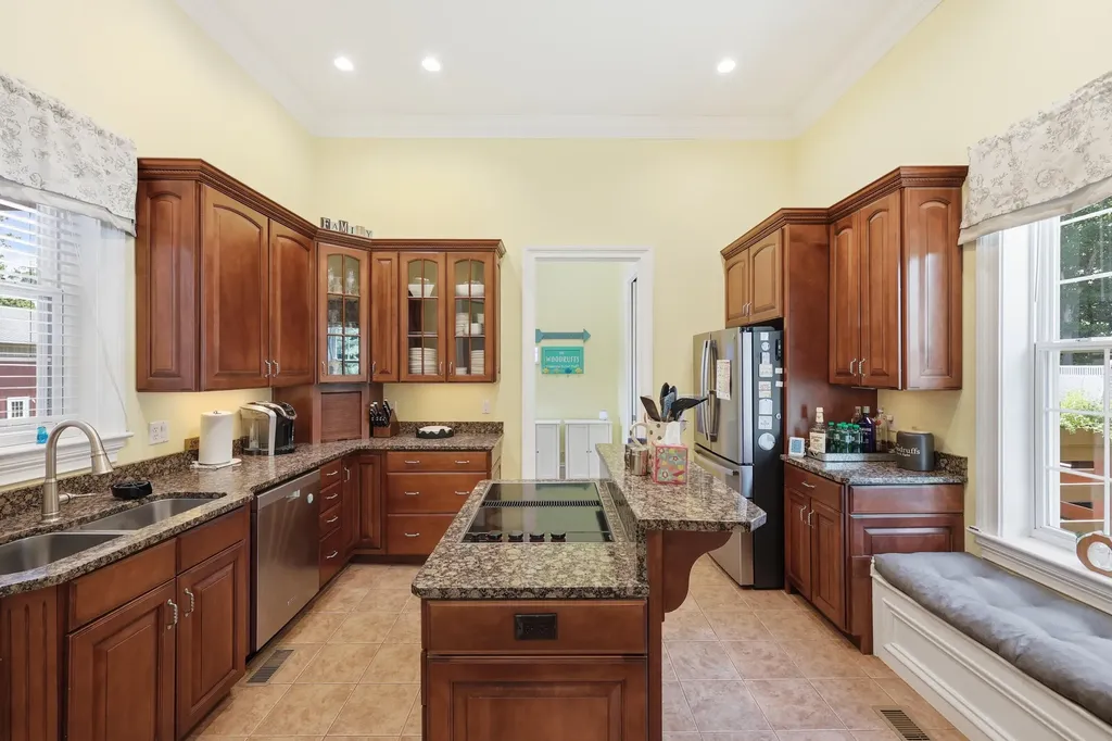 1725 Onan Bend Road Frankfort KY 40601