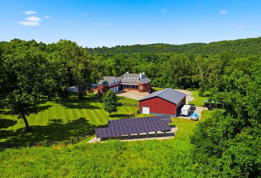 1725 Onan Bend Road Frankfort KY 40601