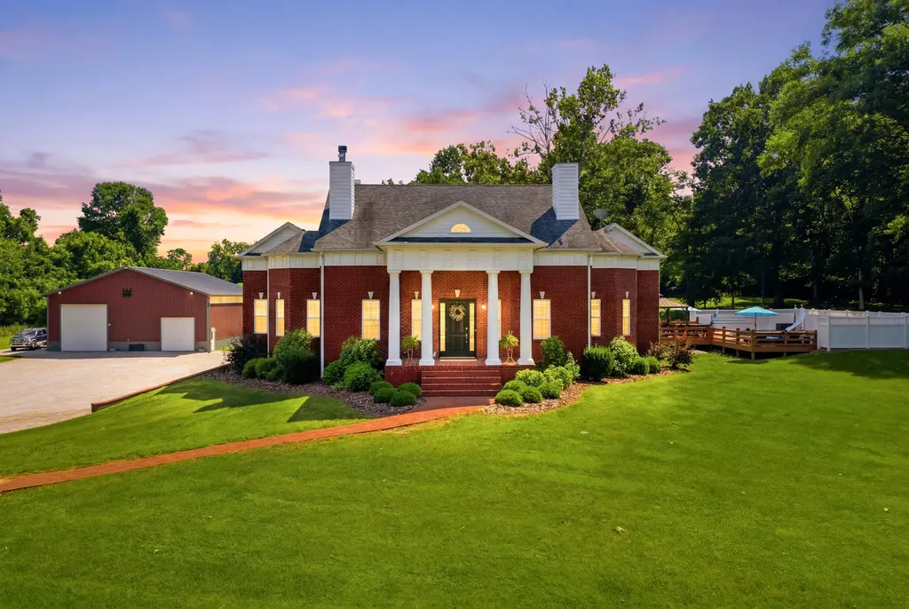 1725 Onan Bend Road Frankfort KY 40601