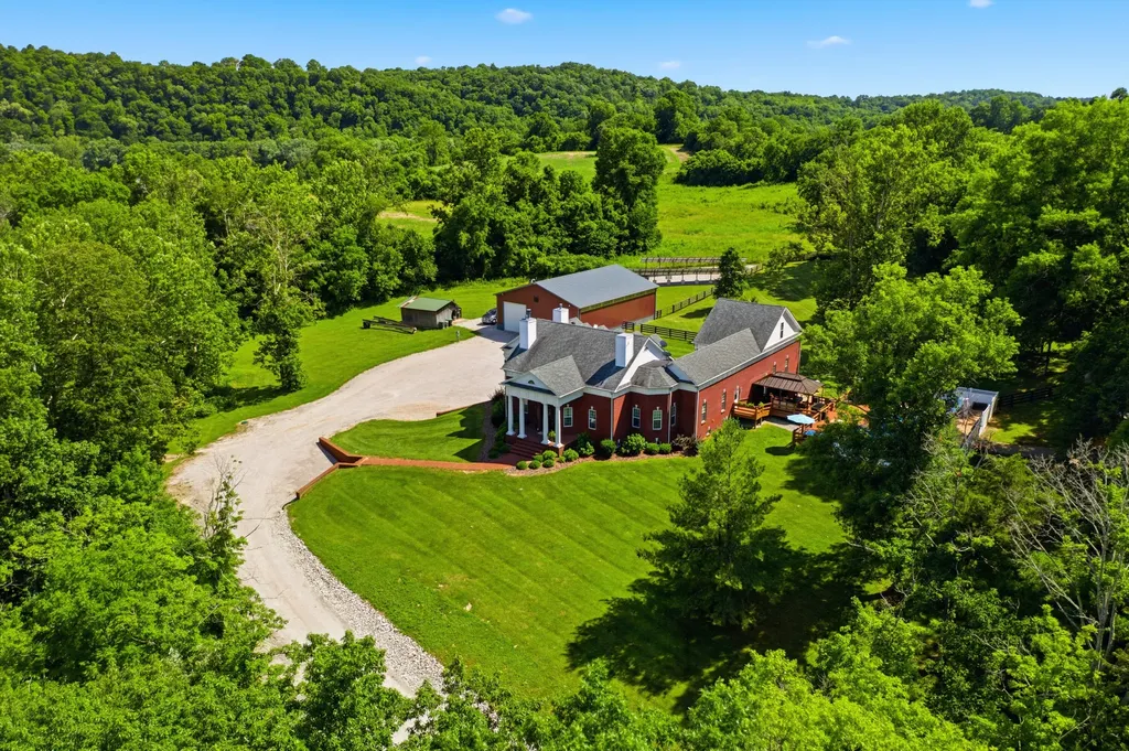 1725 Onan Bend Road Frankfort KY 40601
