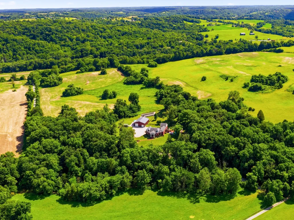 1725 Onan Bend Road Frankfort KY 40601