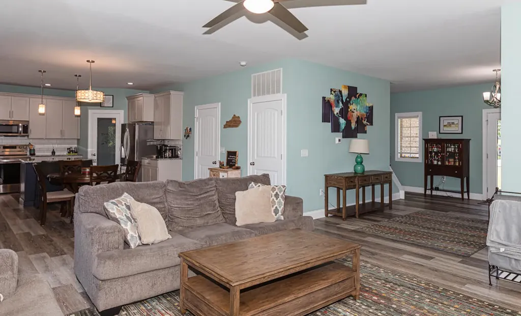 198 Lakeshore Circle Georgetown KY 40324