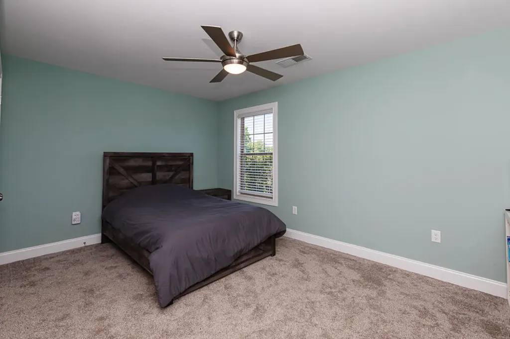198 Lakeshore Circle Georgetown KY 40324