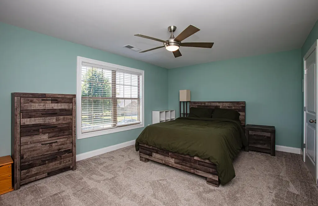 198 Lakeshore Circle Georgetown KY 40324
