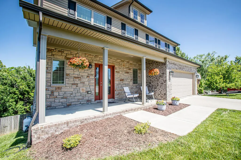 198 Lakeshore Circle Georgetown KY 40324