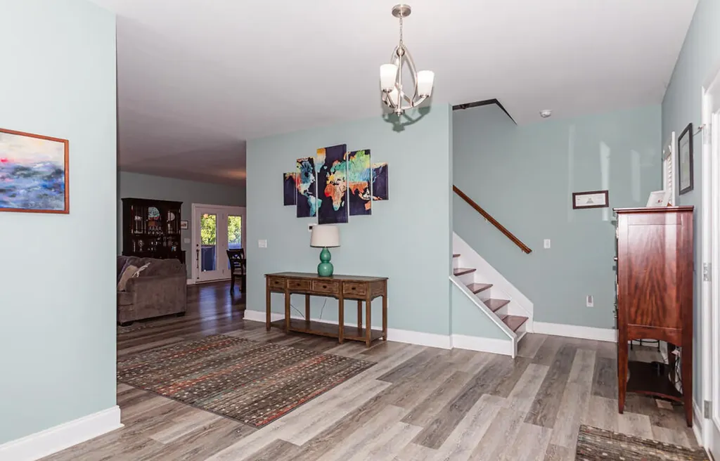 198 Lakeshore Circle Georgetown KY 40324