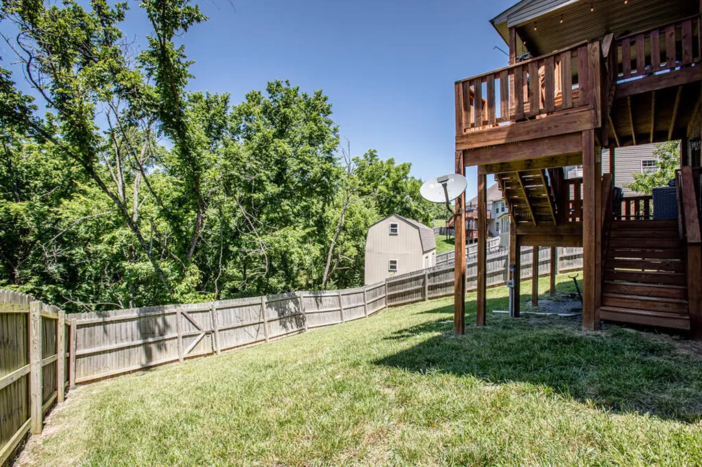 198 Lakeshore Circle Georgetown KY 40324