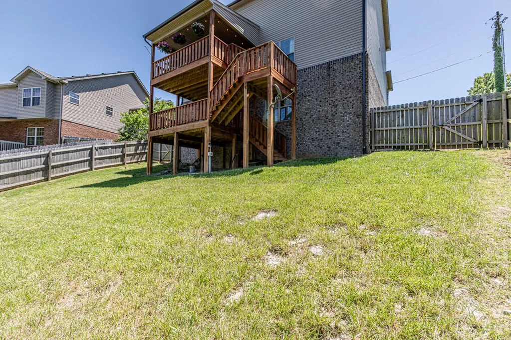 198 Lakeshore Circle Georgetown KY 40324
