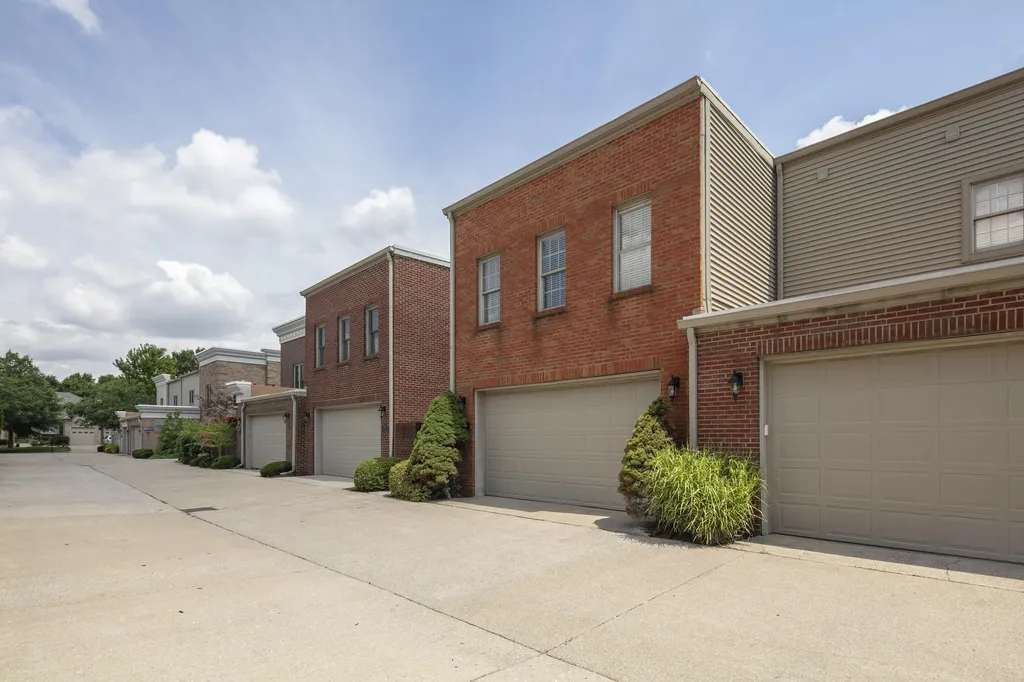 947 Star Shoot Parkway Lexington KY 40509