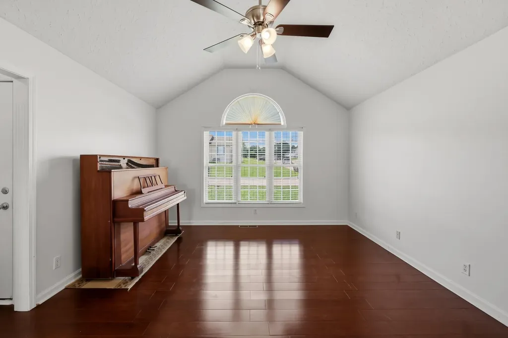 554 Jamie Ridge Drive Mt Sterling KY 40353
