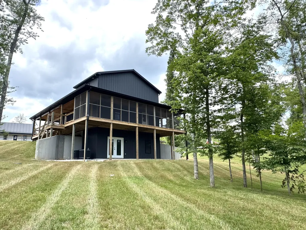 345 Pumpkin Creek Circle Jamestown KY 42629