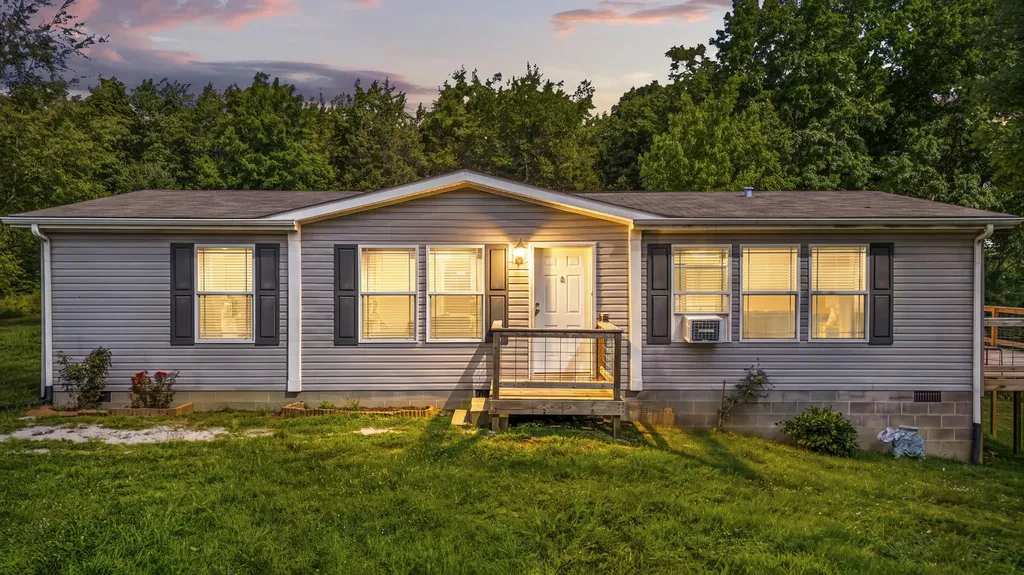 2765 Hammond School Road Owenton KY 40359