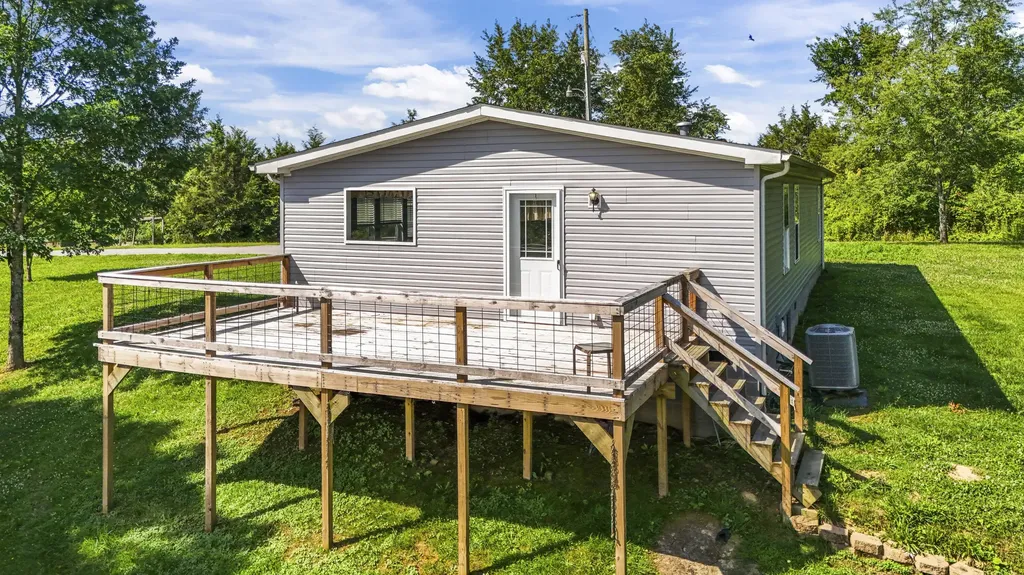 2765 Hammond School Road Owenton KY 40359