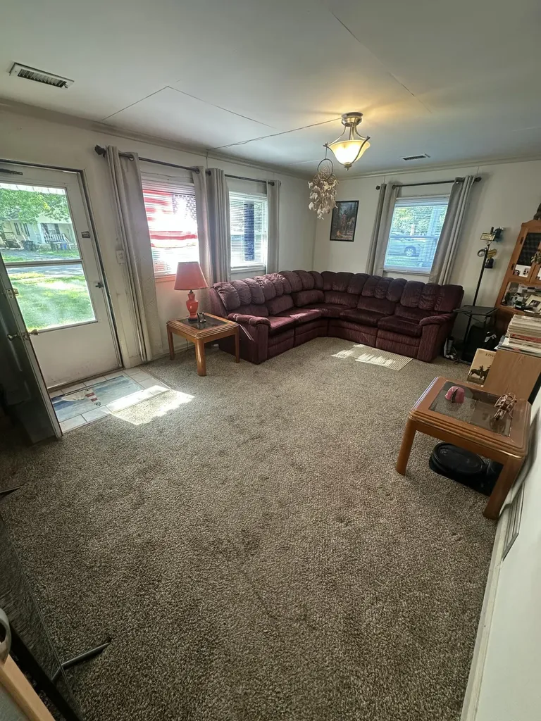 1516 Elizabeth Street Lexington KY 40503