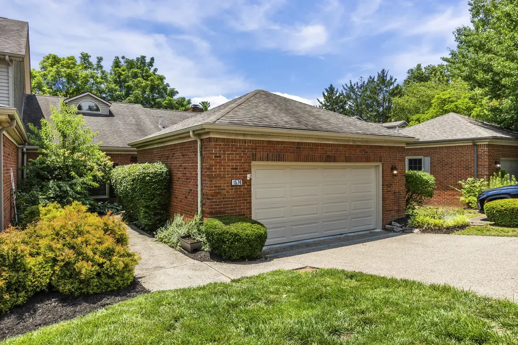 1574 Casper Court Lexington KY 40511