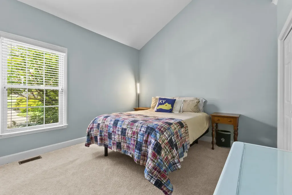 1574 Casper Court Lexington KY 40511