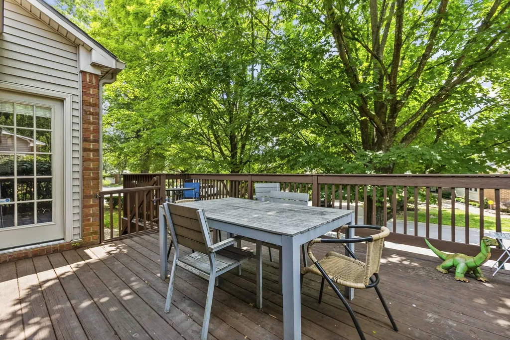 1574 Casper Court Lexington KY 40511