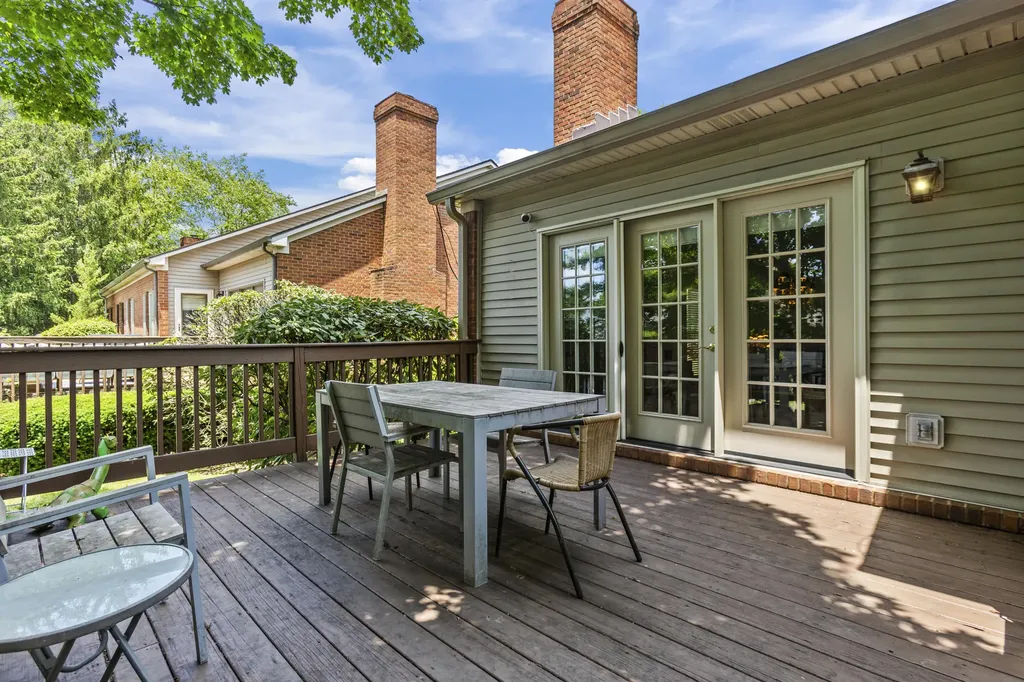 1574 Casper Court Lexington KY 40511