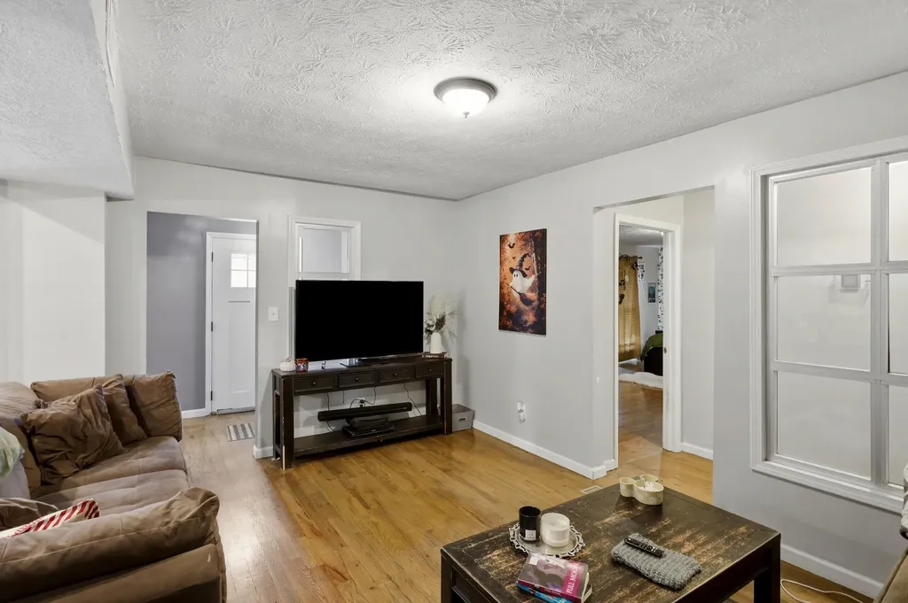 188 Eddie Street Lexington KY 40508