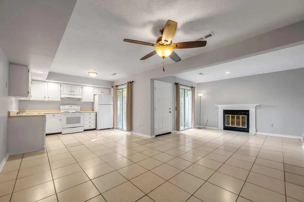 410 Darby Creek Road Lexington KY 40509