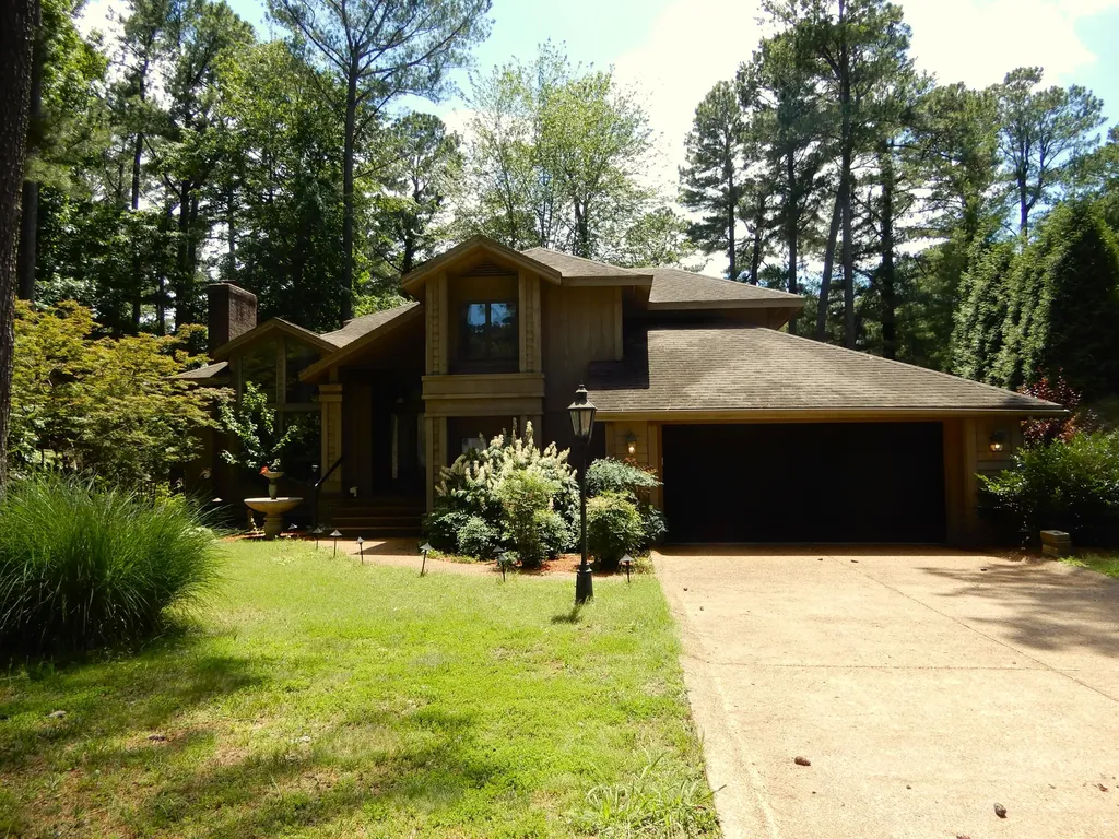 643 Whitney Drive Paducah KY 42001