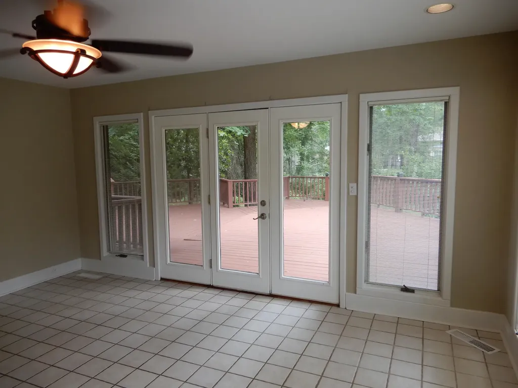 643 Whitney Drive Paducah KY 42001