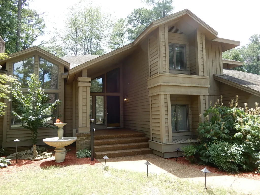 643 Whitney Drive Paducah KY 42001