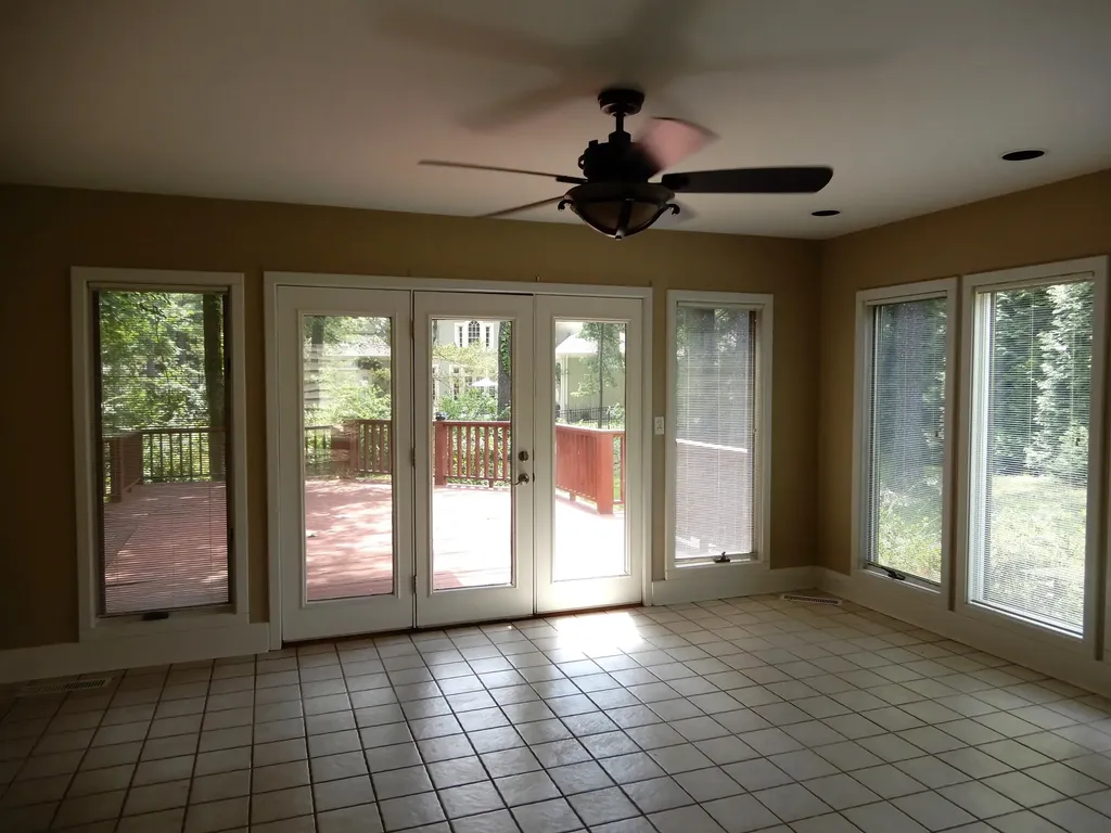 643 Whitney Drive Paducah KY 42001