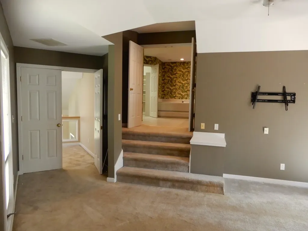643 Whitney Drive Paducah KY 42001