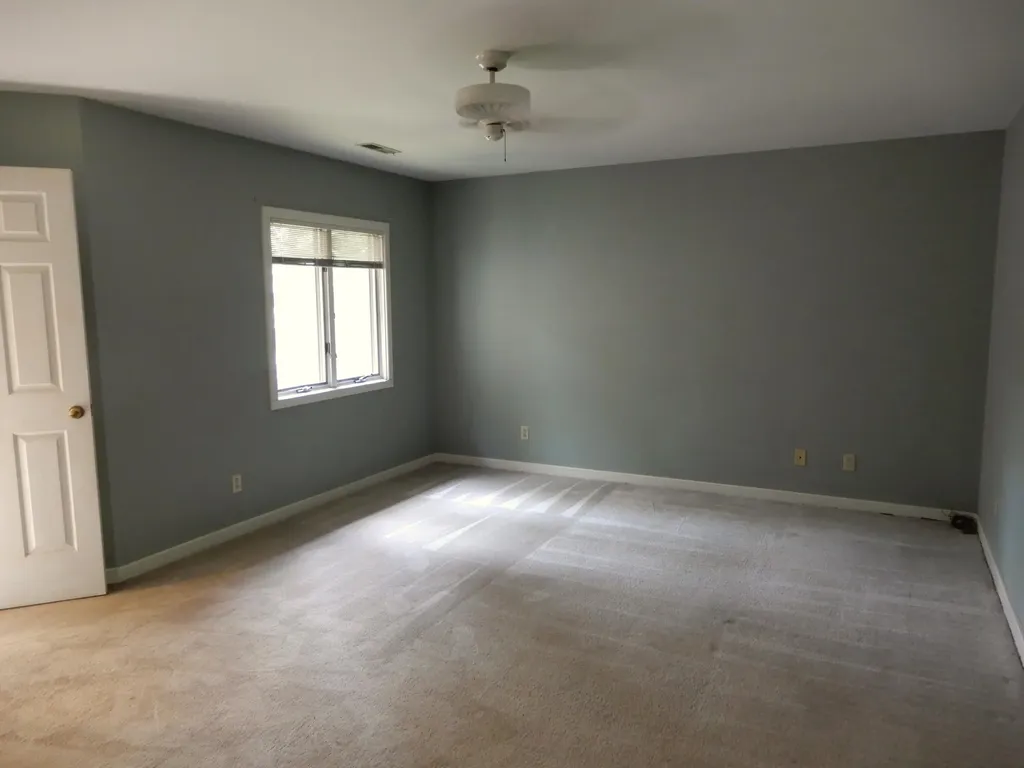 643 Whitney Drive Paducah KY 42001