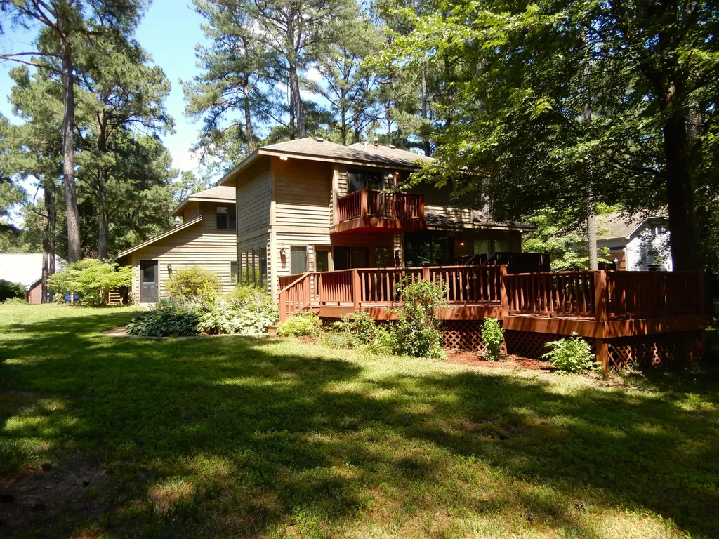 643 Whitney Drive Paducah KY 42001