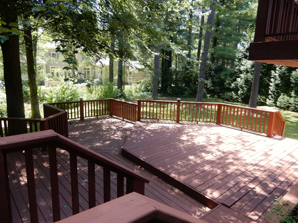 643 Whitney Drive Paducah KY 42001