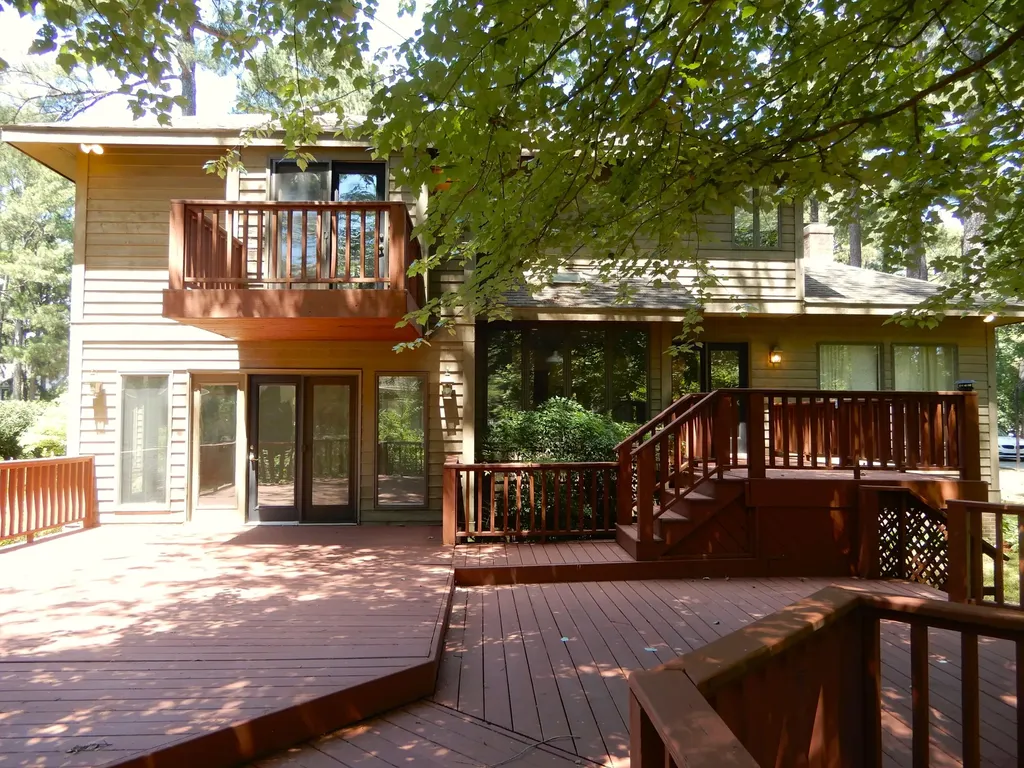643 Whitney Drive Paducah KY 42001