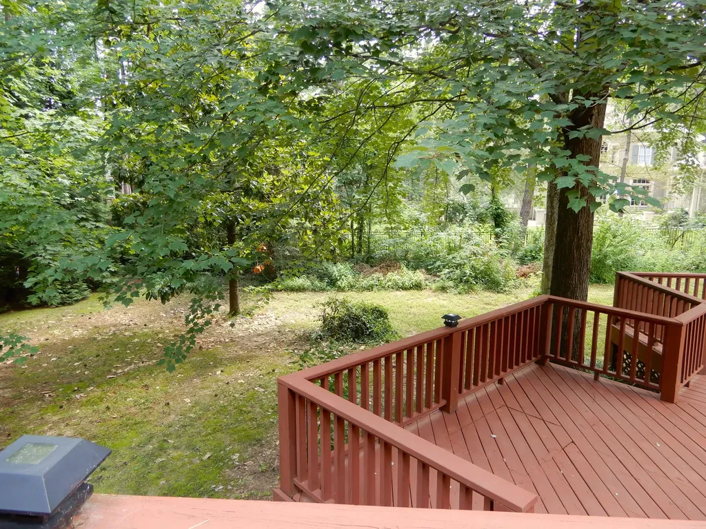 643 Whitney Drive Paducah KY 42001