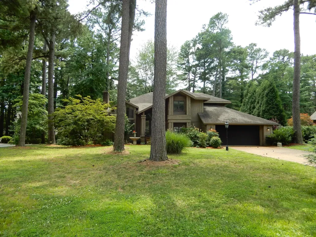 643 Whitney Drive Paducah KY 42001