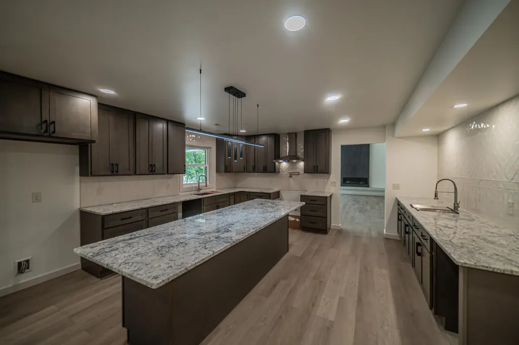 214 Hickory Hill Lane Benton KY 42025