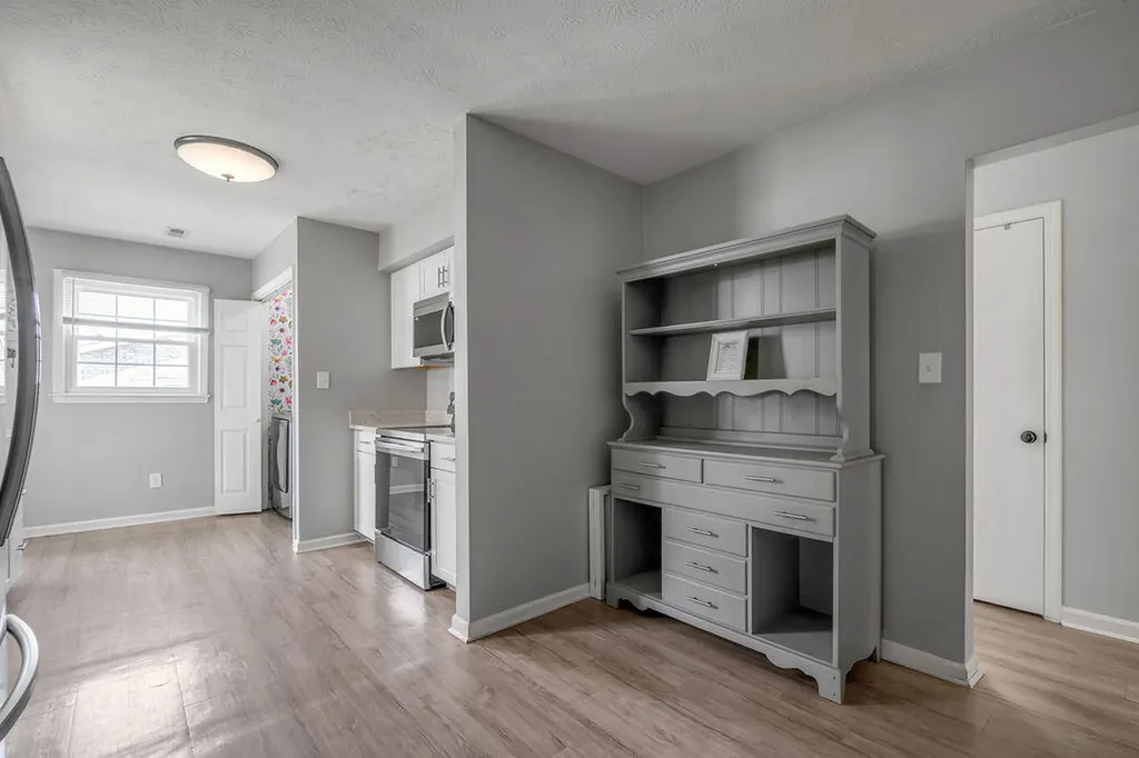 845 Mildred Street Versailles KY 40383