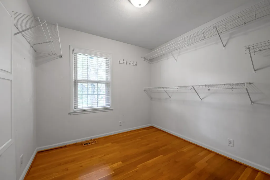 3418 Greentree Road Lexington KY 40517