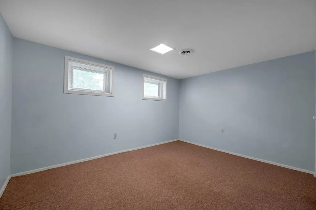 3418 Greentree Road Lexington KY 40517