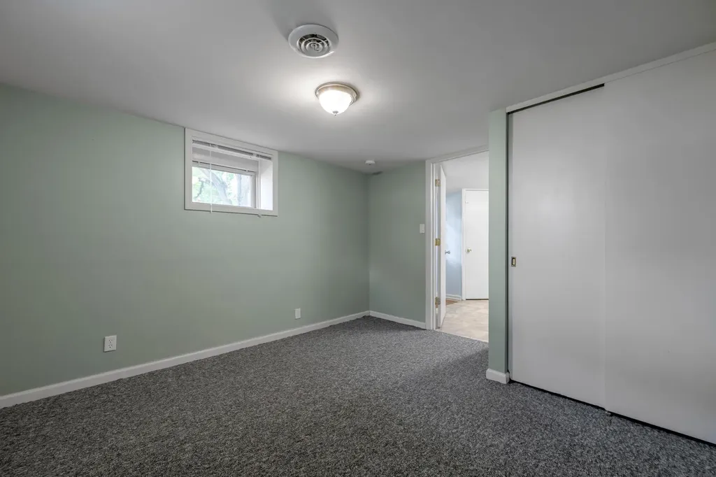 3418 Greentree Road Lexington KY 40517
