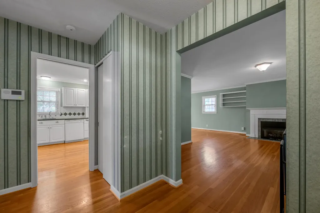 3418 Greentree Road Lexington KY 40517