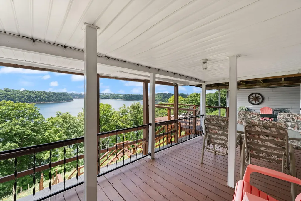 27 Waterworks Drive Somerset KY 42503